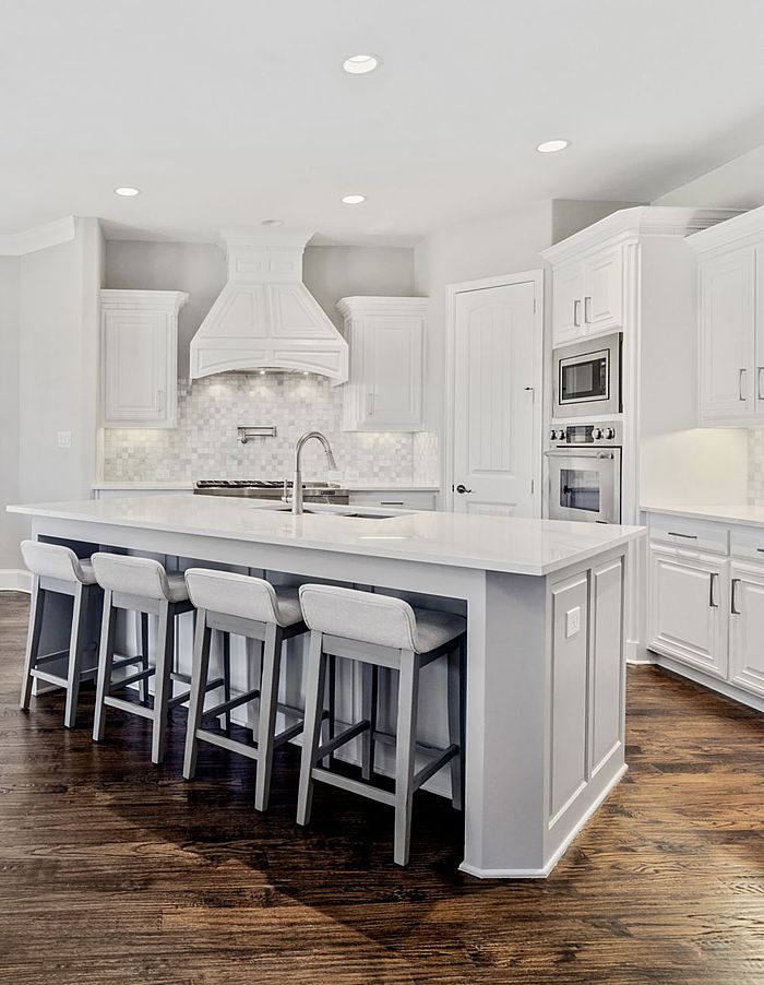 Bright & Airy Kitchen