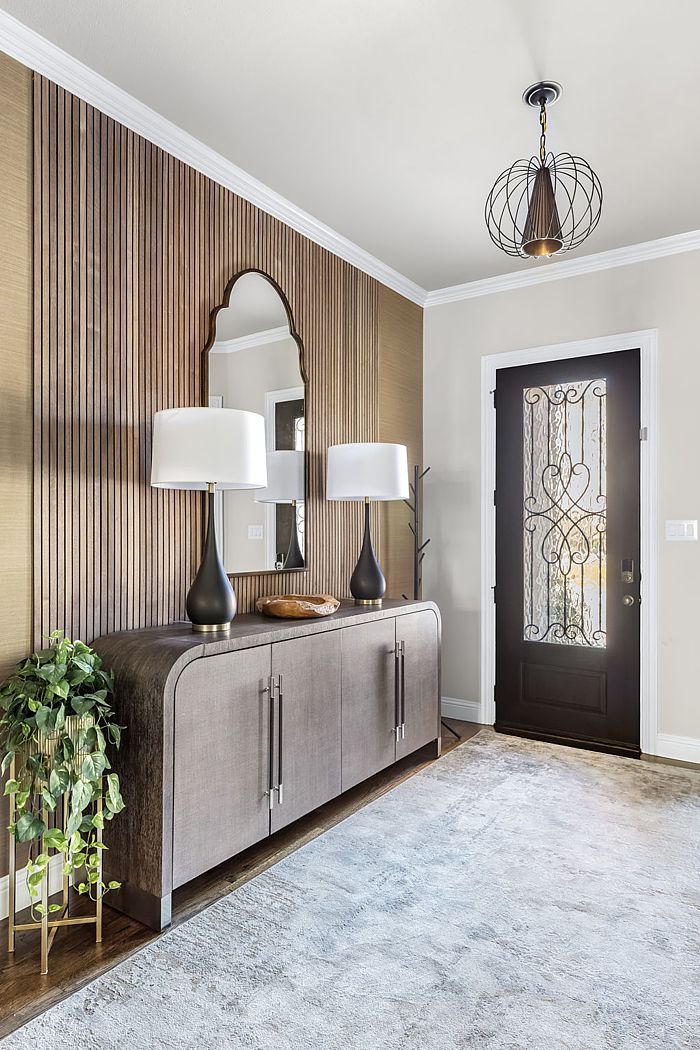 A Modern Entryway
