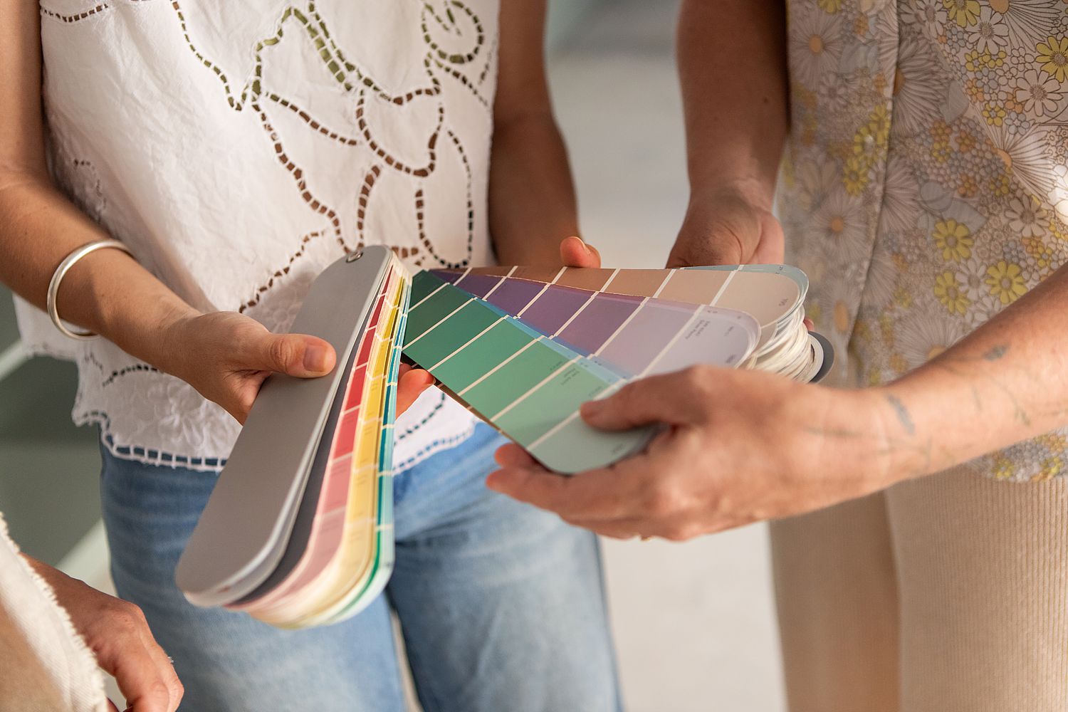 Let Lisa and her design team help pick a color palette for your home. 
